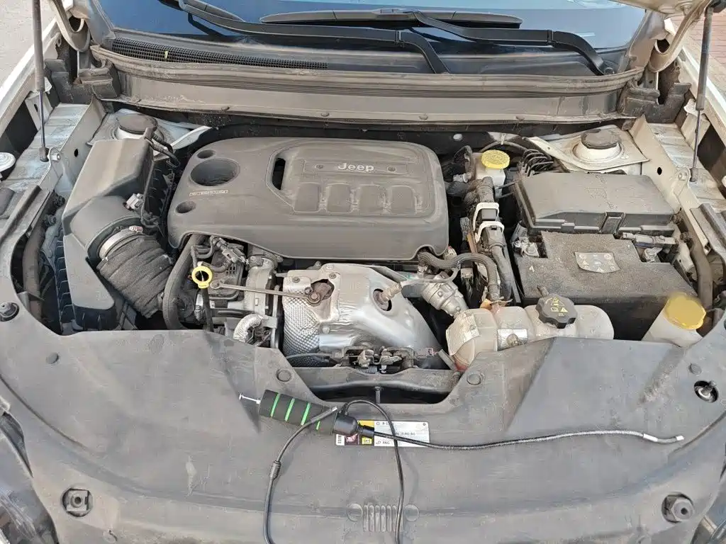 Jeep Cherokee 2019 — фото 11