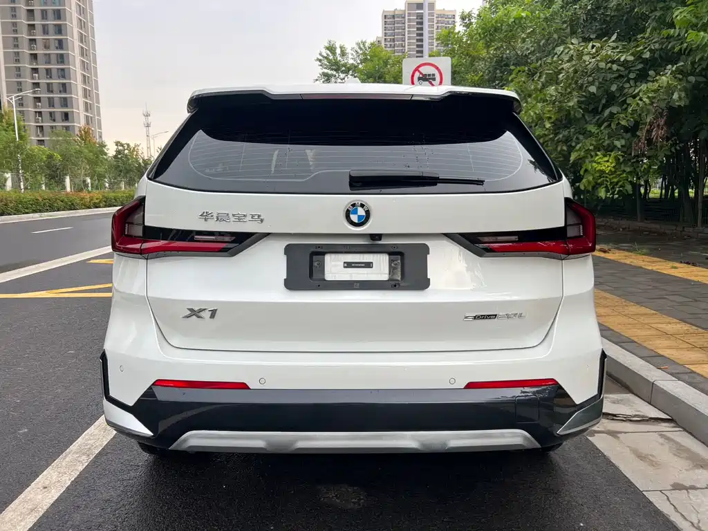 BMW X1 2023 — фото 11