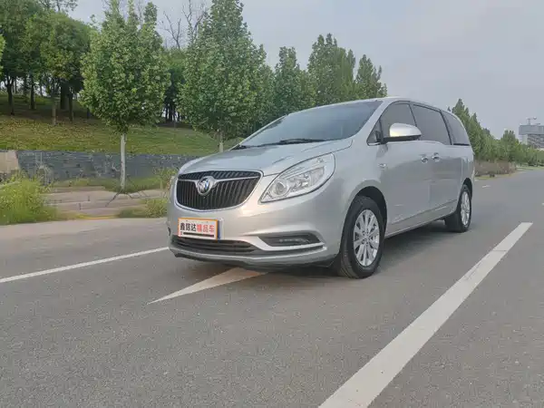 Buick GL8 2017