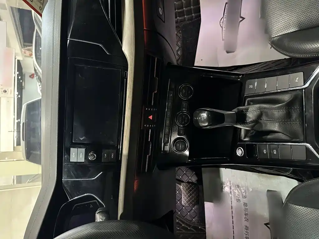 Volkswagen Passat 2019 — фото 14