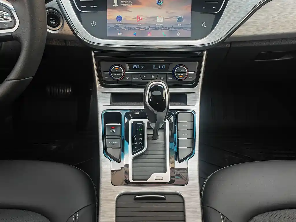 Geely Emgrand GS 2019 — фото 8