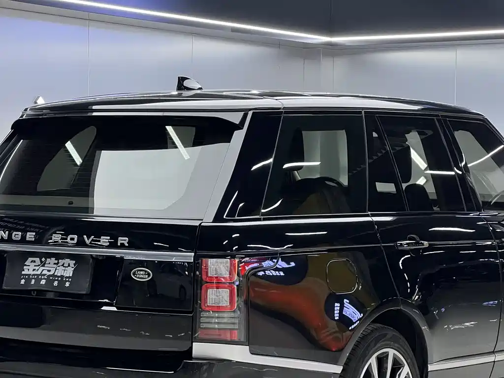 Land Rover Range Rover 2017 — фото 36