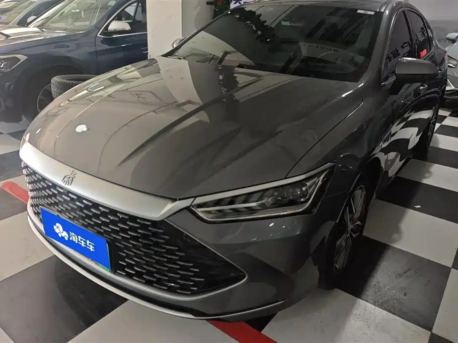 BYD Qin PLUS 2023 — фото 1
