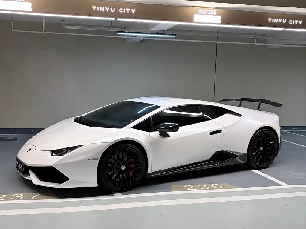 Lamborghini Huracán 2014