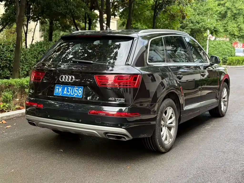 Audi Q7 2018 — фото 7