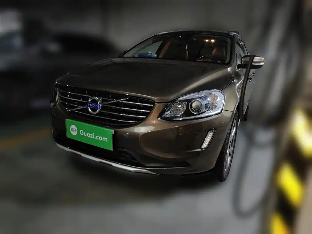 Volvo XC60 2014 — фото 2