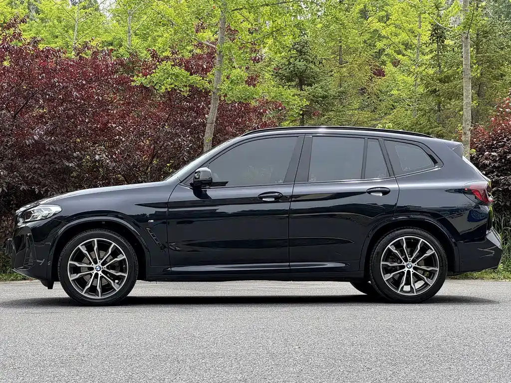 BMW X3 2022 — фото 9