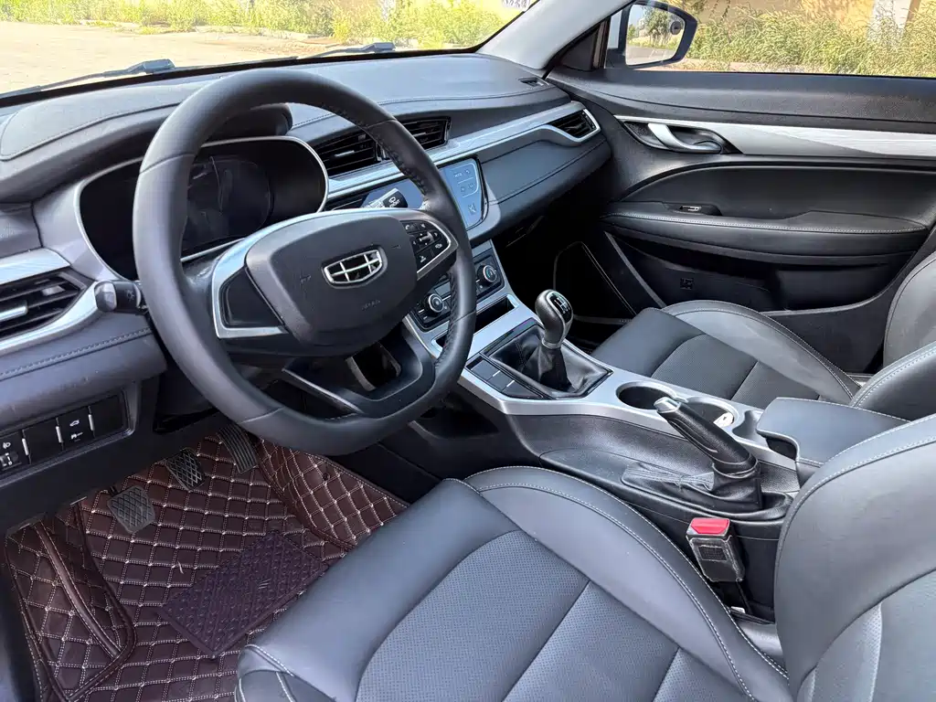 Geely Emgrand 2020