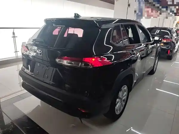 Toyota Frontlander 2023