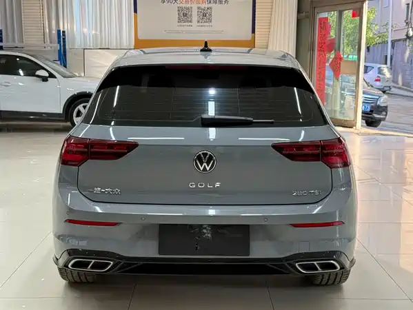 Volkswagen Golf 2022