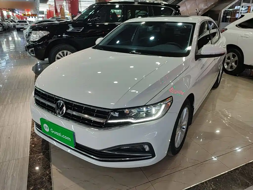 Volkswagen Bora 2021