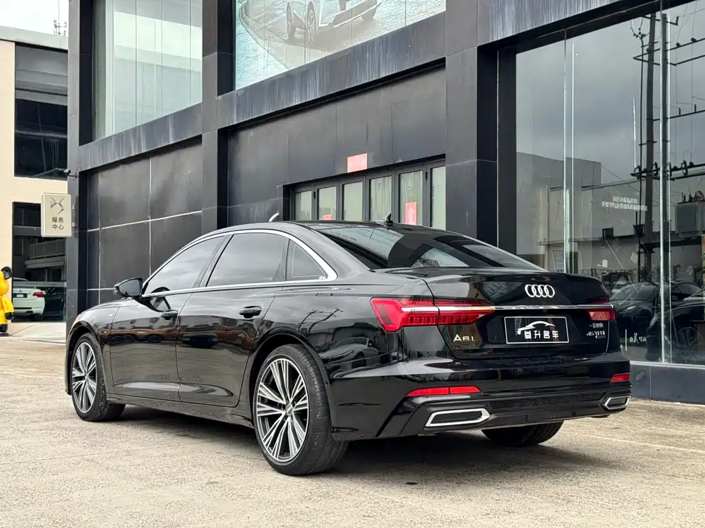 Audi A6L 2021 — фото 11