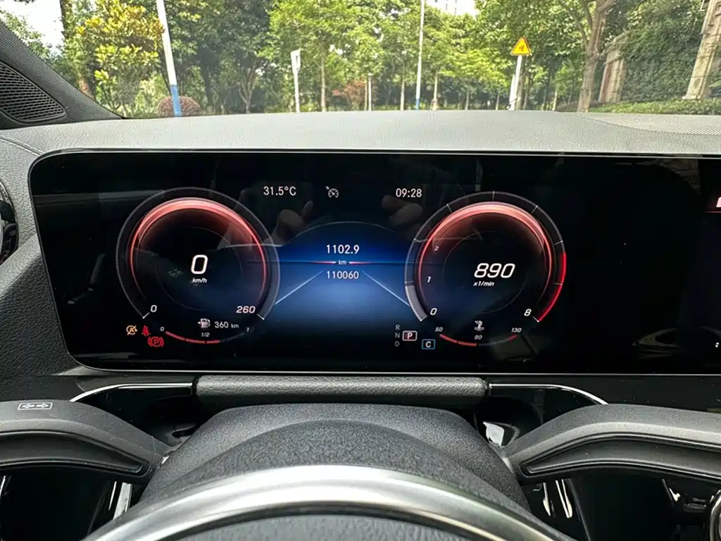 Mercedes-Benz GLA 2021