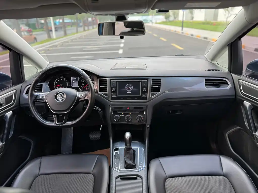Volkswagen Golf Jialu 2018 — фото 9