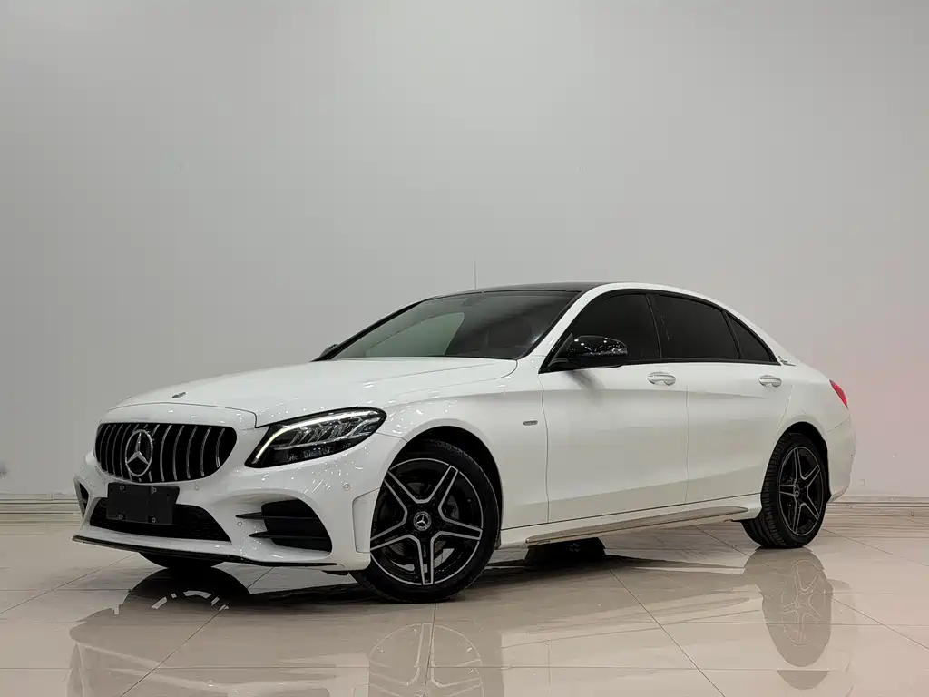 Mercedes-Benz C-Class 2022 — фото 3