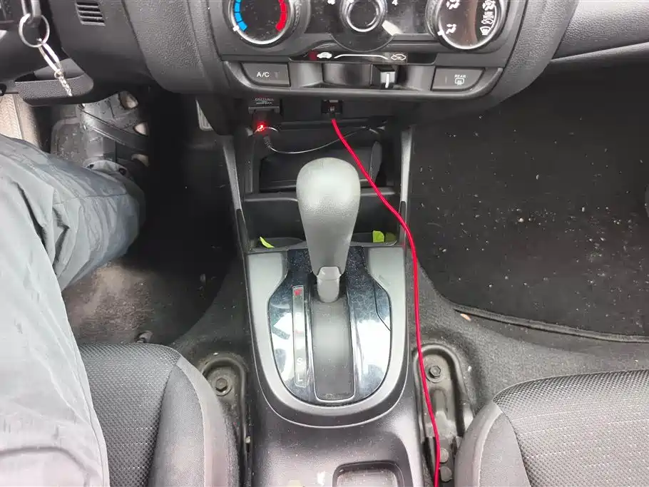 Honda Fit 2017 — фото 16