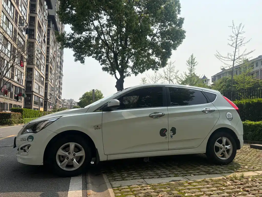 Hyundai Ruiyi 2015 — фото 4