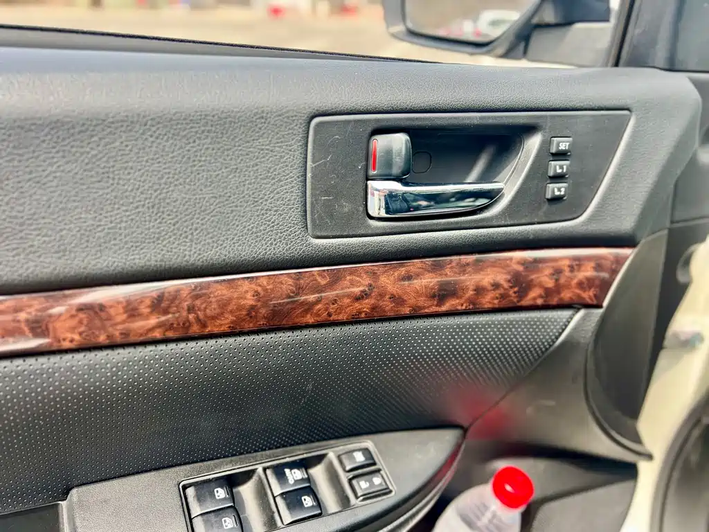 Subaru Outback 2013 — фото 10