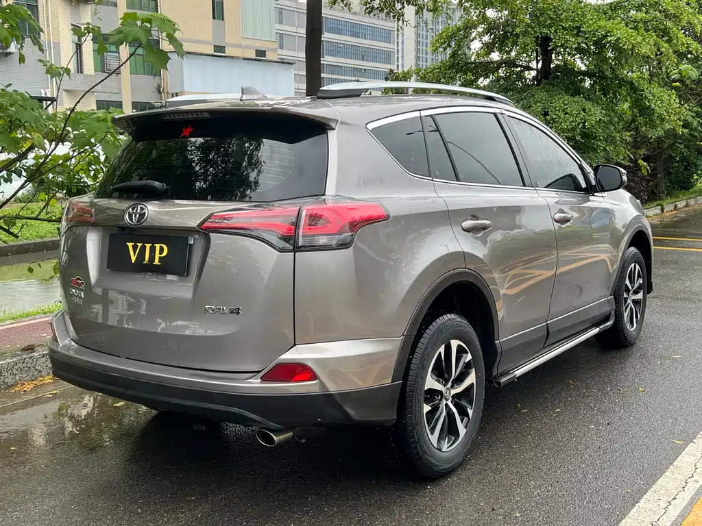 Toyota RAV4 2019