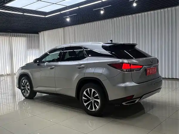 Lexus RX 2019