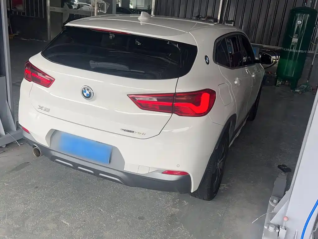 BMW X2 2019 — фото 11