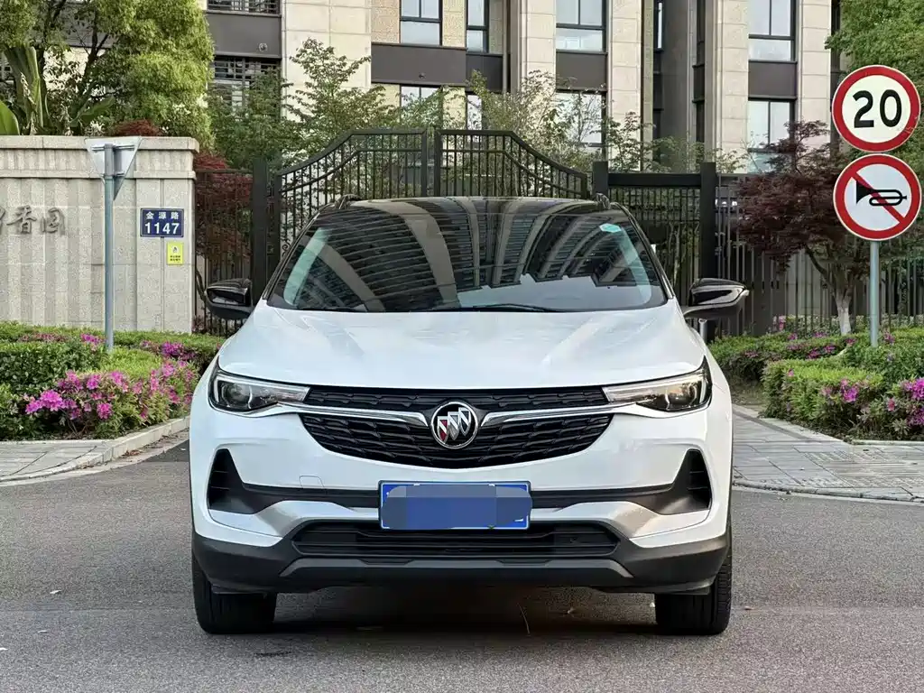 Buick Encore 2021