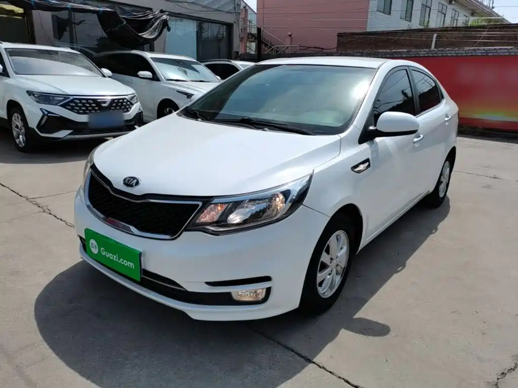 Kia K2 2015