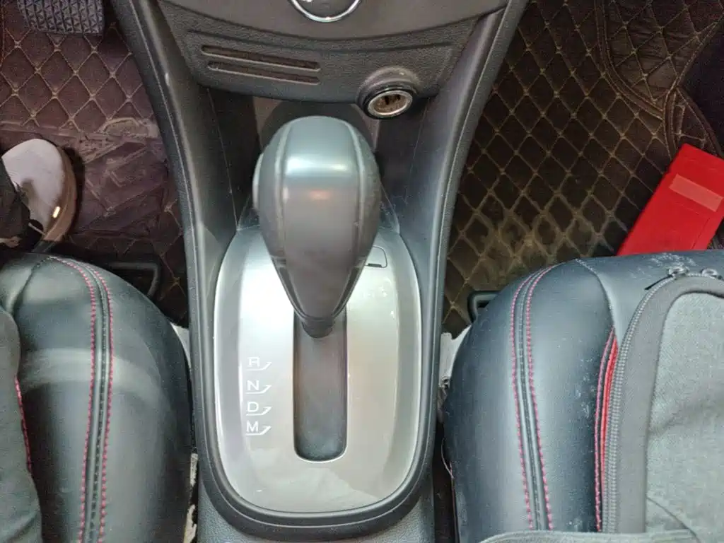 Chevrolet Trax 2015 — фото 14
