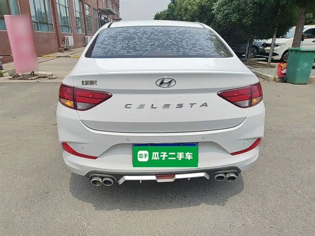 Hyundai Elantra 2019 — фото 6