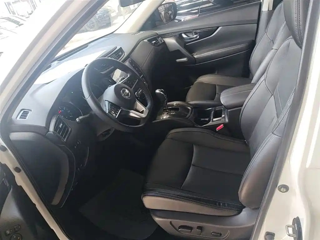 Nissan X-Trail 2020 — фото 15