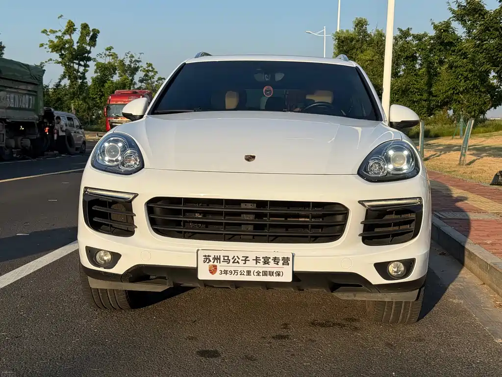 Porsche Cayenne 2016 — фото 2