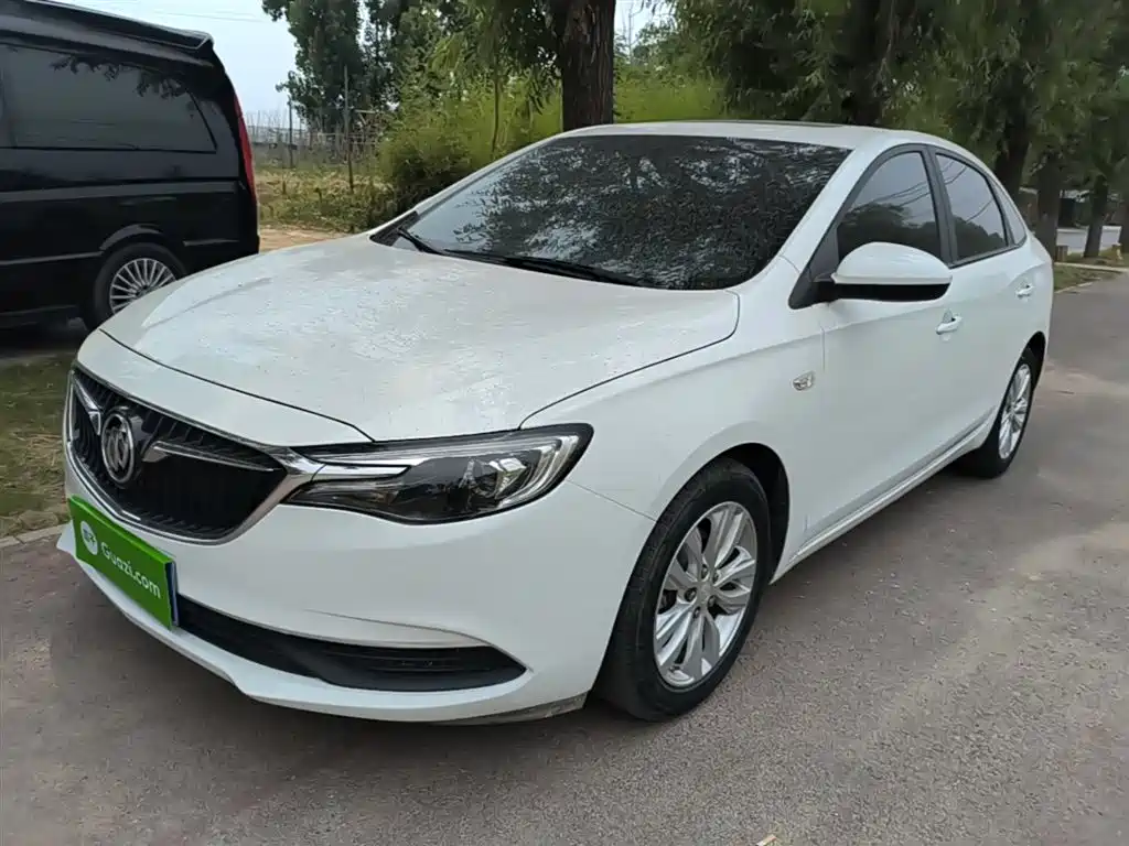 Buick Excelle 2021 — фото 1