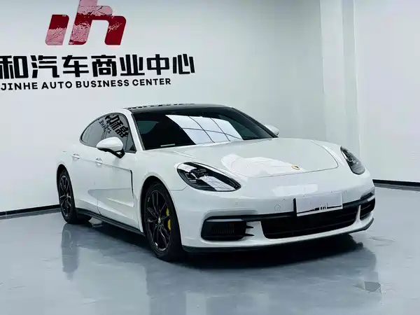 Porsche Panamera 2020