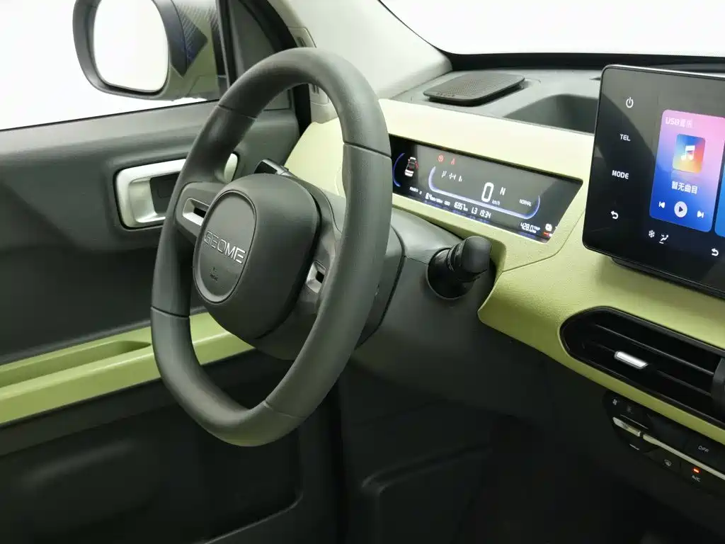 Geely Galaxy Panda 2023 — фото 22