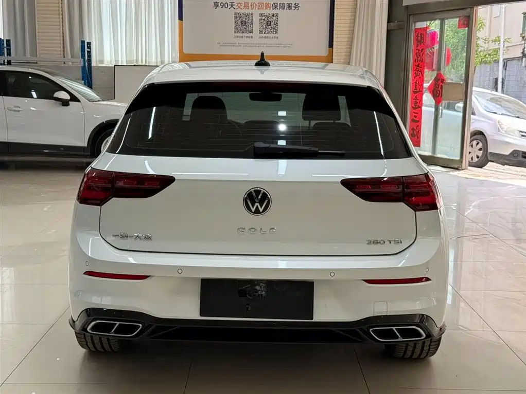 Volkswagen Golf 2022
