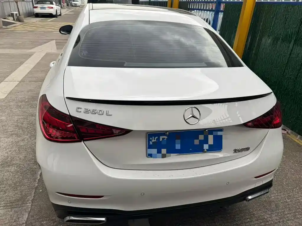 Mercedes-Benz C-Class 2024 — фото 20