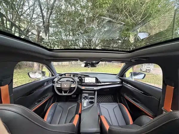 Changan UNI-V 2024