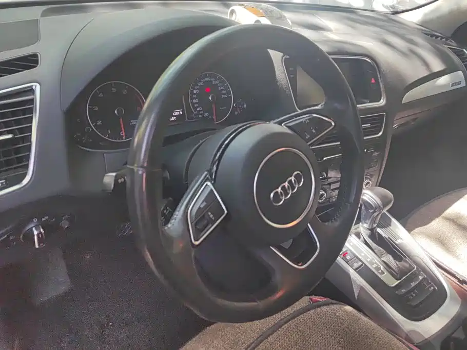 Audi Q5 2014 — фото 12