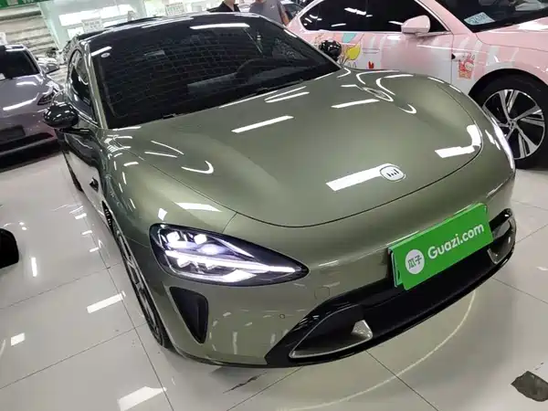 Xiaomi SU7 2024