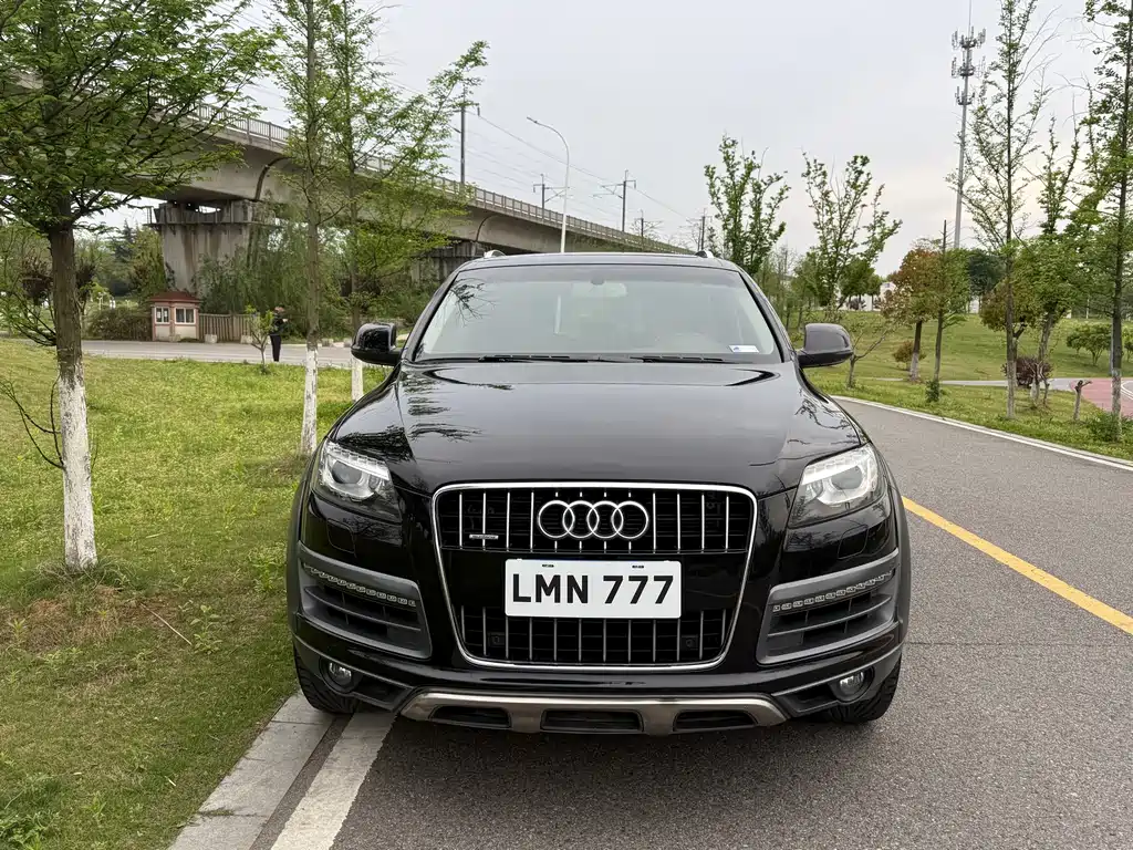 Audi Q7 2015 — фото 2