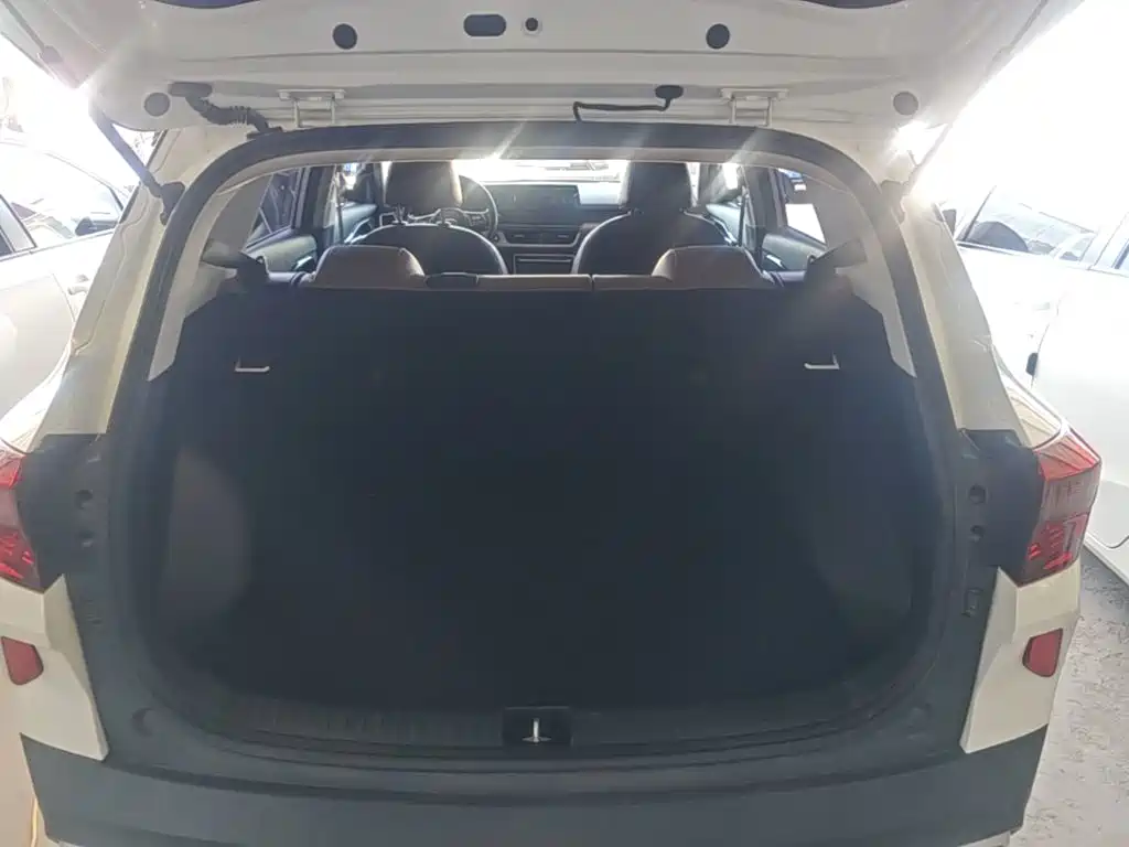 Kia KX3 2020 — фото 12