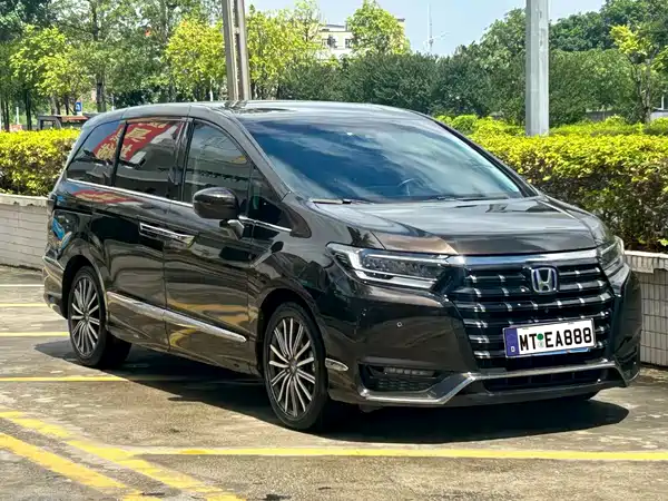 Honda Elysion 2022