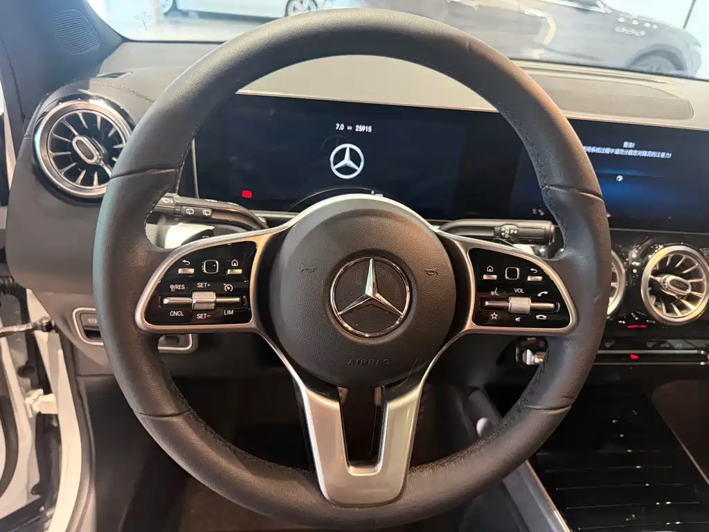 Mercedes-Benz GLB 2020 — фото 14