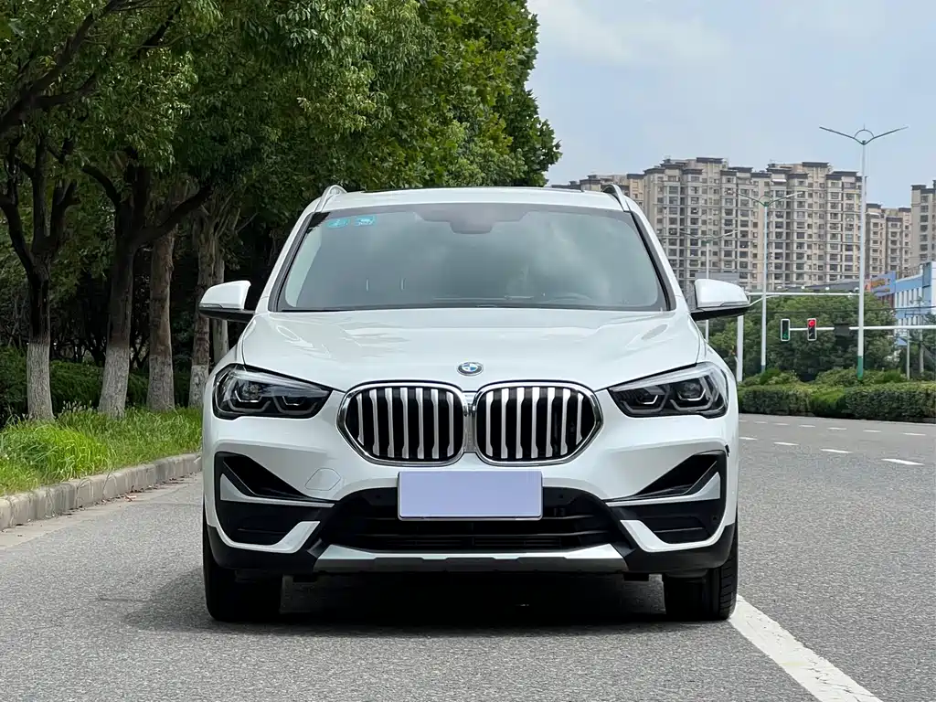 BMW X1 2020 — фото 2