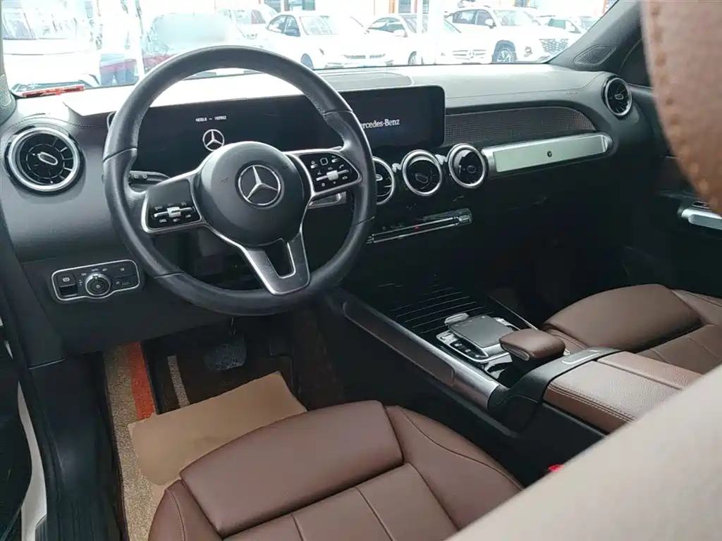 Mercedes-Benz GLB 2020 — фото 10
