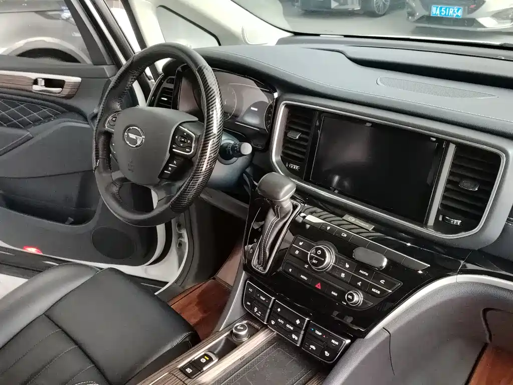 GAC Motor Trumpchi M8 2020 — фото 13