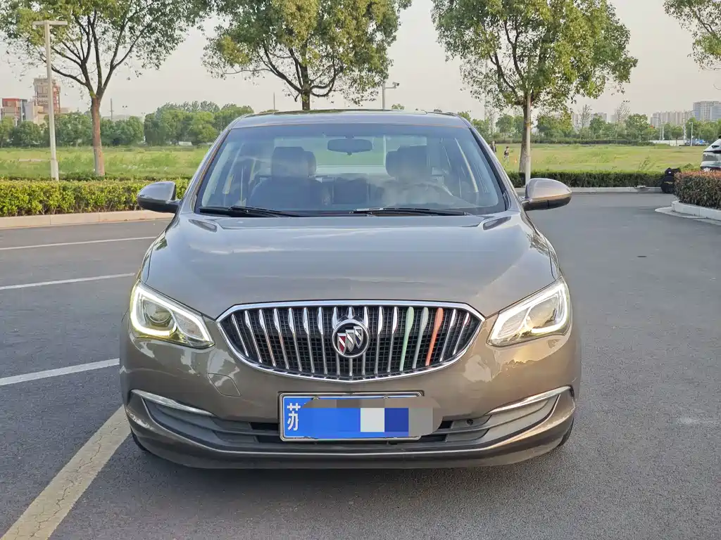 Buick Excelle 2016 — фото 2