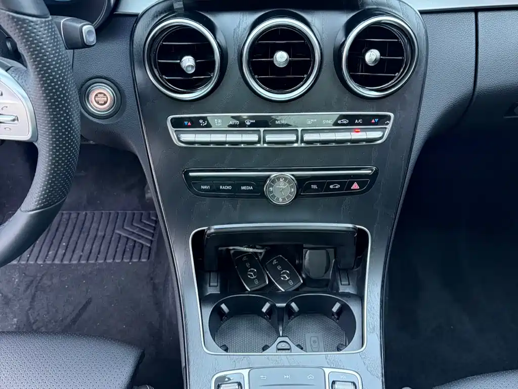 Mercedes-Benz C-Class 2020 — фото 12