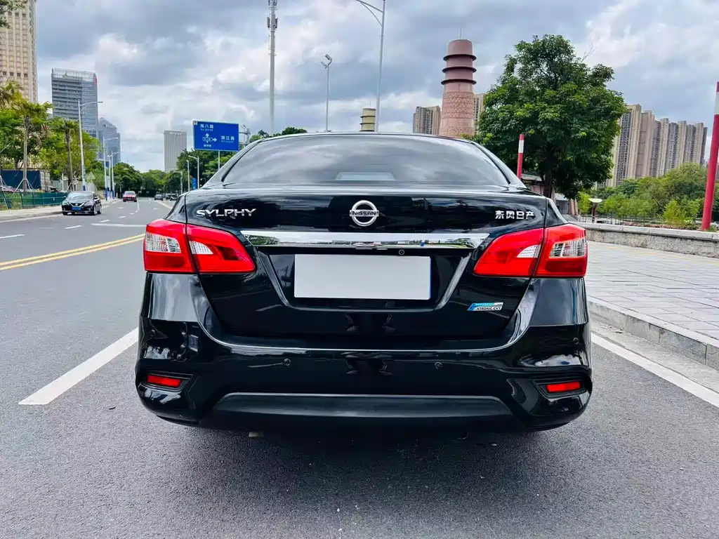 Nissan Sylphy 2018 — фото 13