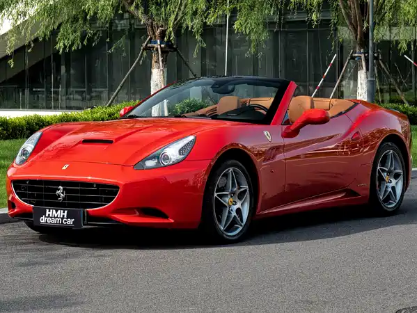 Ferrari California T 2012